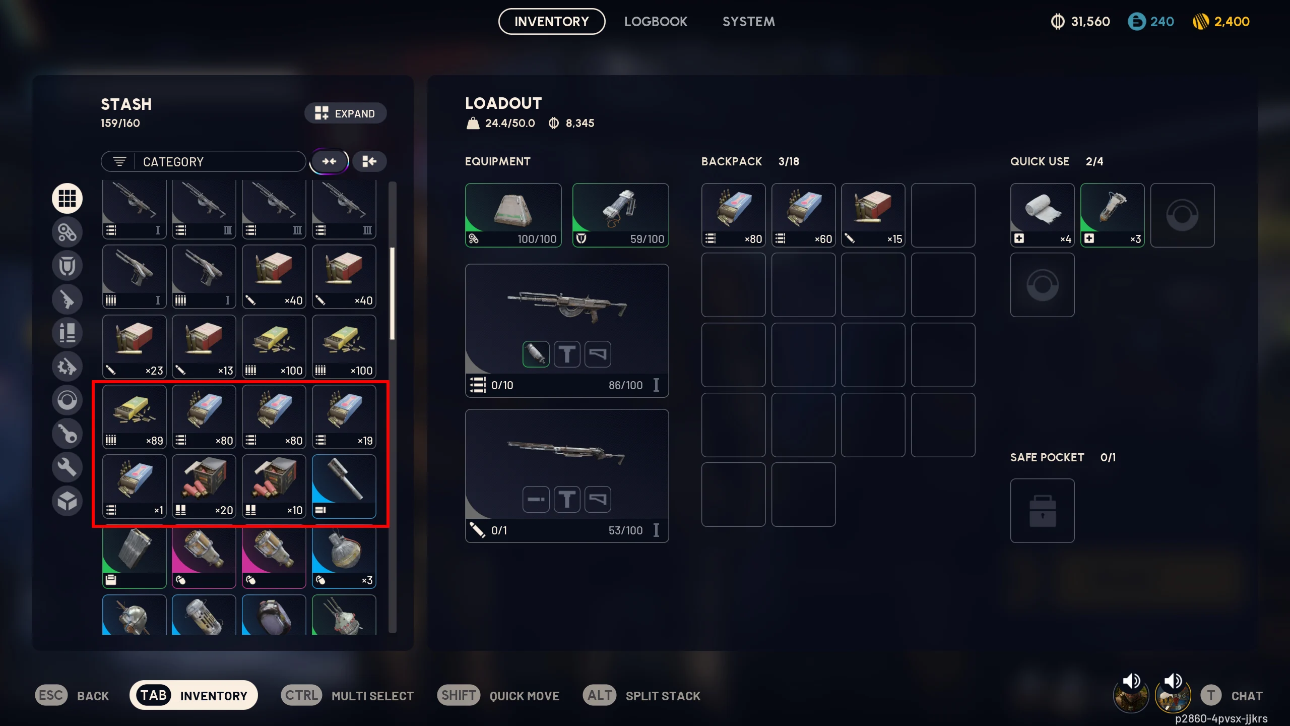 Tela de inventário de ARC Raiders com armas, munições e equipamentos organizados entre o estoque e a configuração do personagem.