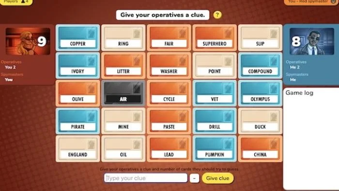 Tabuleiro de Codenames Online com grade de 25 palavras e cartas das equipes azul e vermelha.