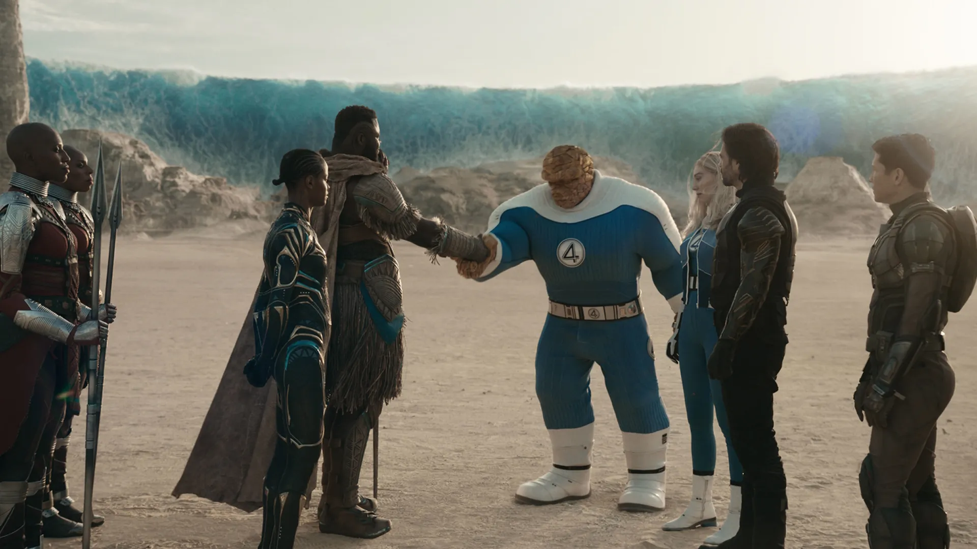 M Baku cumprimenta o Coisa em encontro entre Wakanda e o Quarteto Fantástico