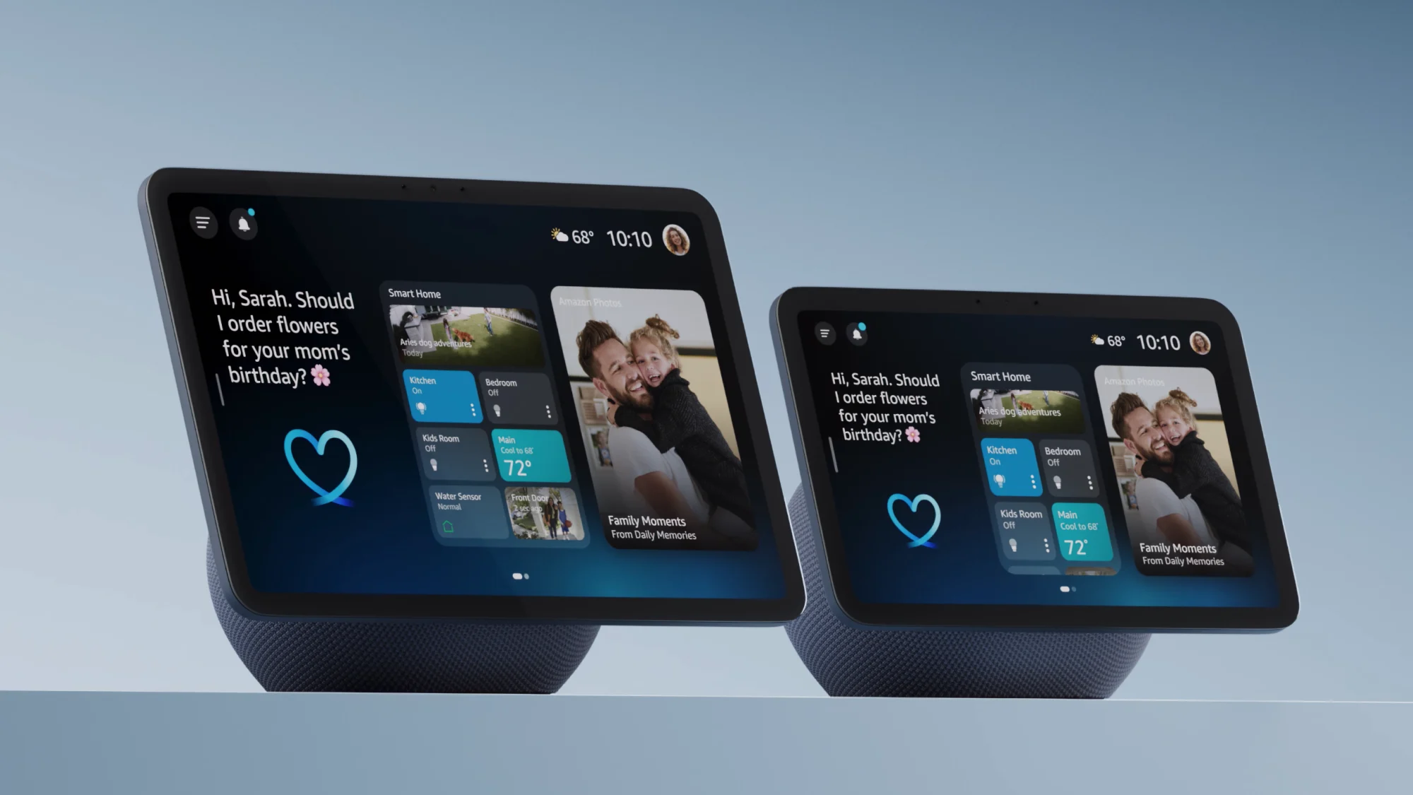 Echo Show 8 e Echo Show 11 da Amazon com telas exibindo controles de casa inteligente e informações pessoais