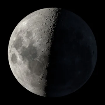 Lua hoje, domingo (18/10/2026): qual é a fase e como observar?