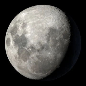 Lua hoje, quinta-feira (22/10/2026): qual é a fase e como observar?