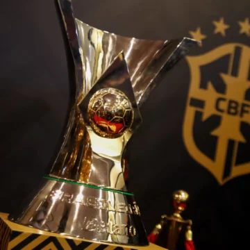 Futebol ao vivo: jogos de hoje e onde assistir grátis e online
