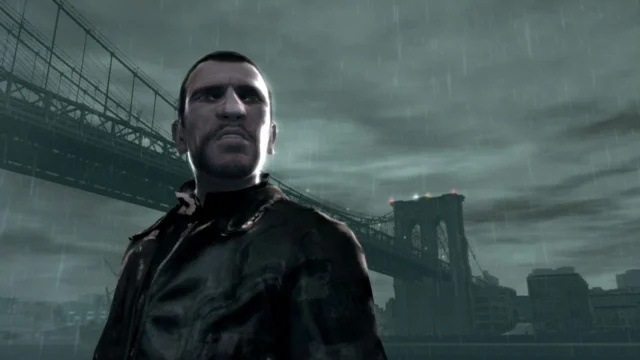 Niko Bellic em Liberty City no jogo Grand Theft Auto IV