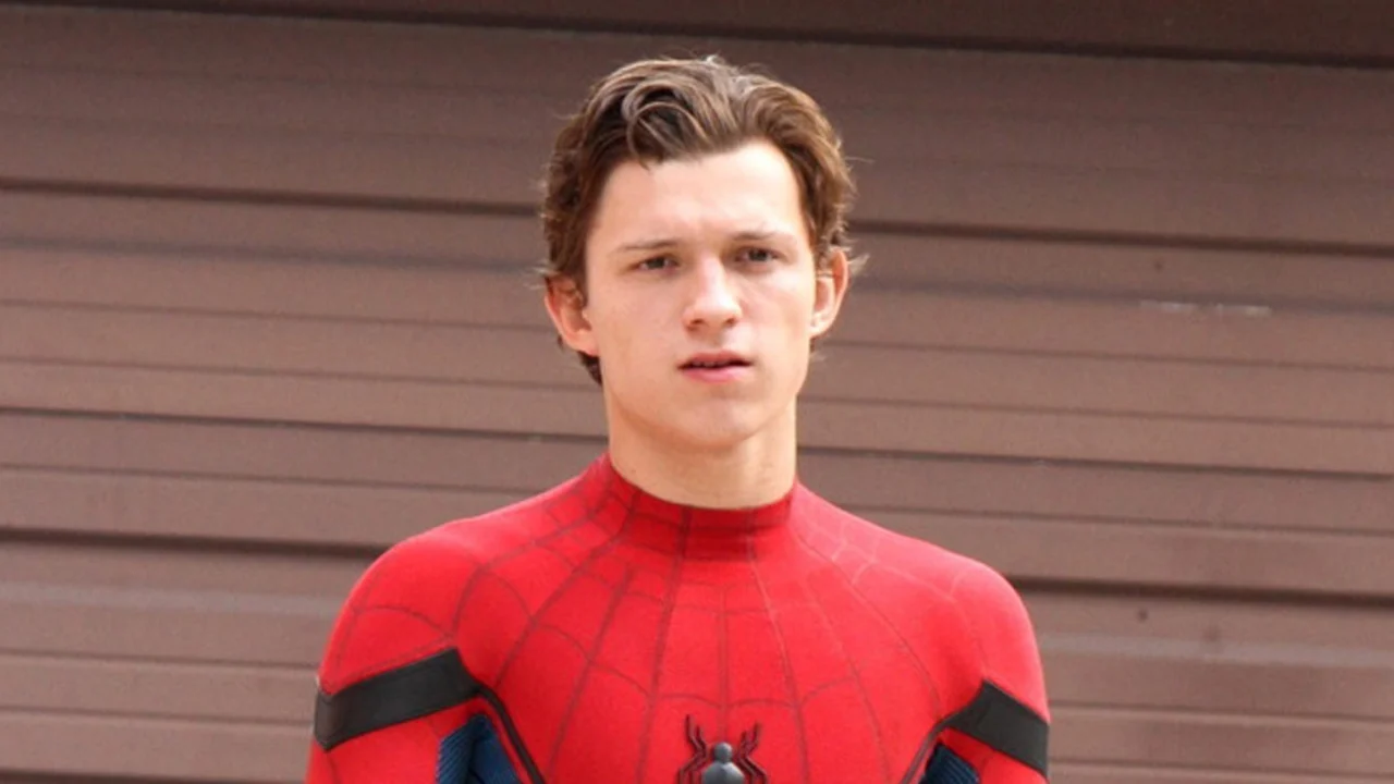 Homem-Aranha, Guerra Mundial Z, Norbit e mais dois filmes aparecem na seção gratuita do Mercado Play; veja duração, idade indicada e links oficiais. (Foto: © JP, PacificCoastNews)