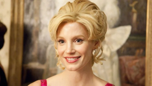 Jessica Chastain caracterizada como Celia Foote no filme Histórias Cruzadas de 2011