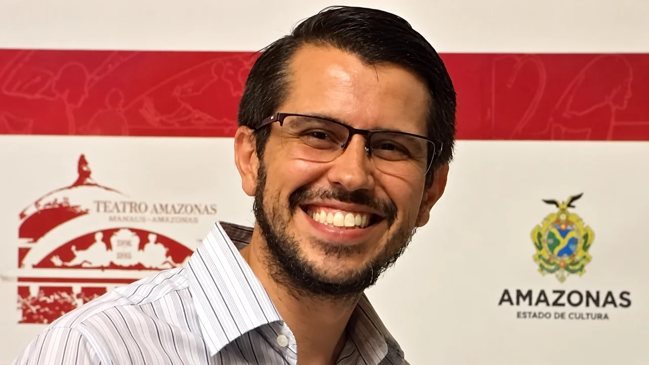 O ator e diretor amazonense Matheus Domingues Sabbá morreu na quarta-feira, 28 de outubro de 2026, aos 30 anos.