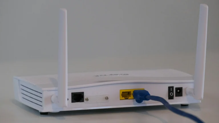 Wi-Fi 7 ou cabo Ethernet para jogos: vale trocar o roteador?