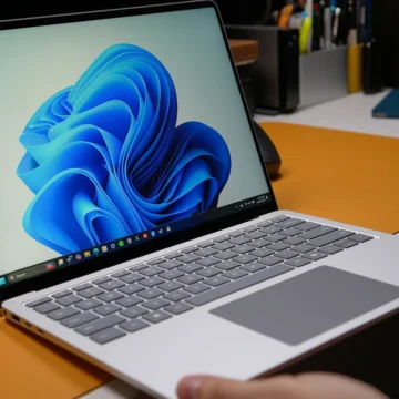 Como programar o PC para desligar sozinho no Windows 10 e 11