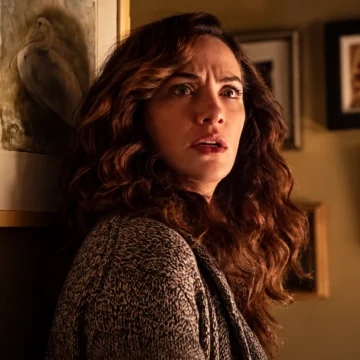 Quem é Kate Siegel em Carrie? A personagem esconde um dos maiores mistérios da série