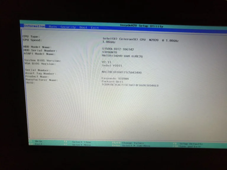 Tela de informações do firmware de um notebook