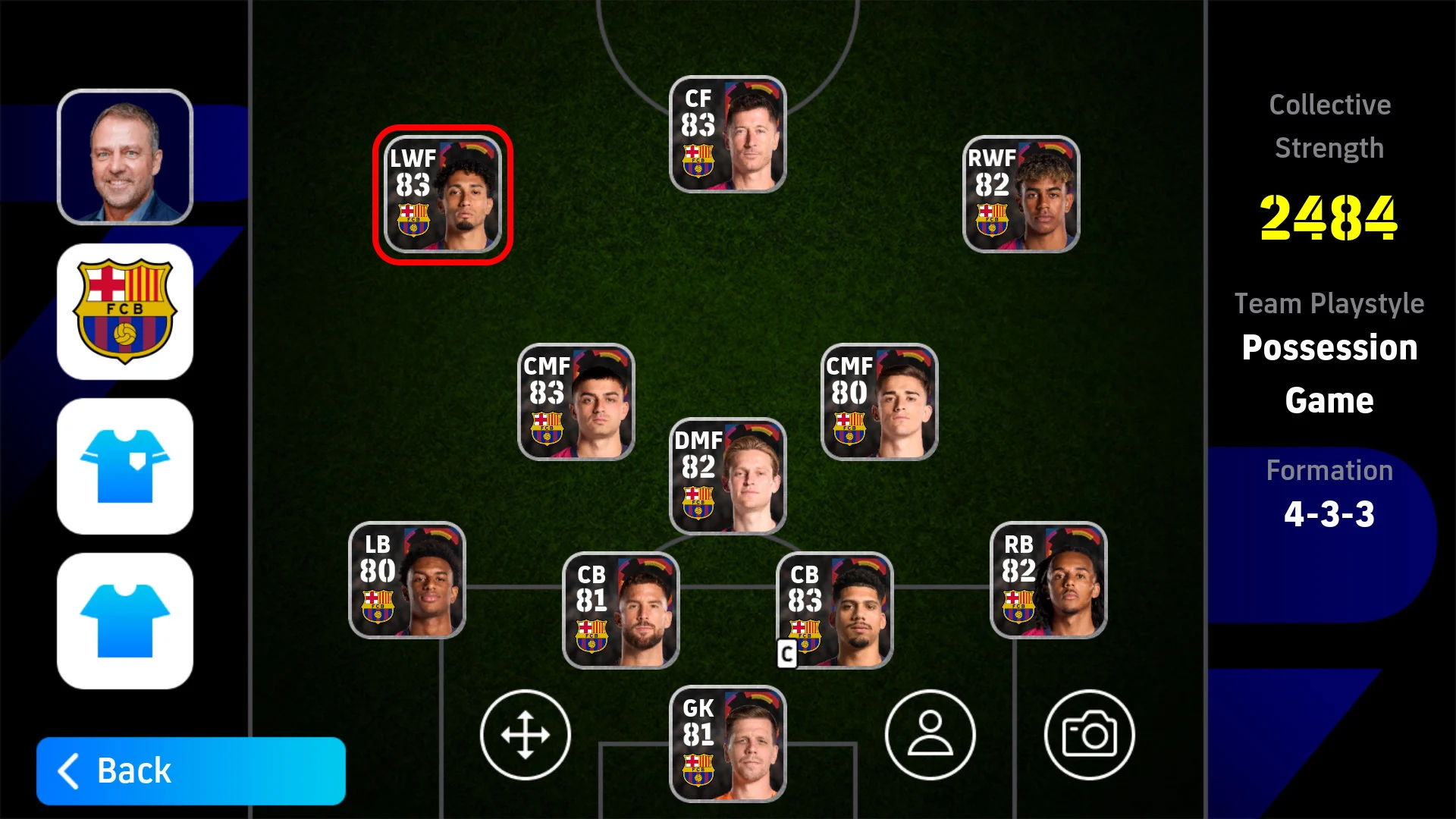 Plano de Jogo oficial do eFootball com escalação de jogadores do Barcelona