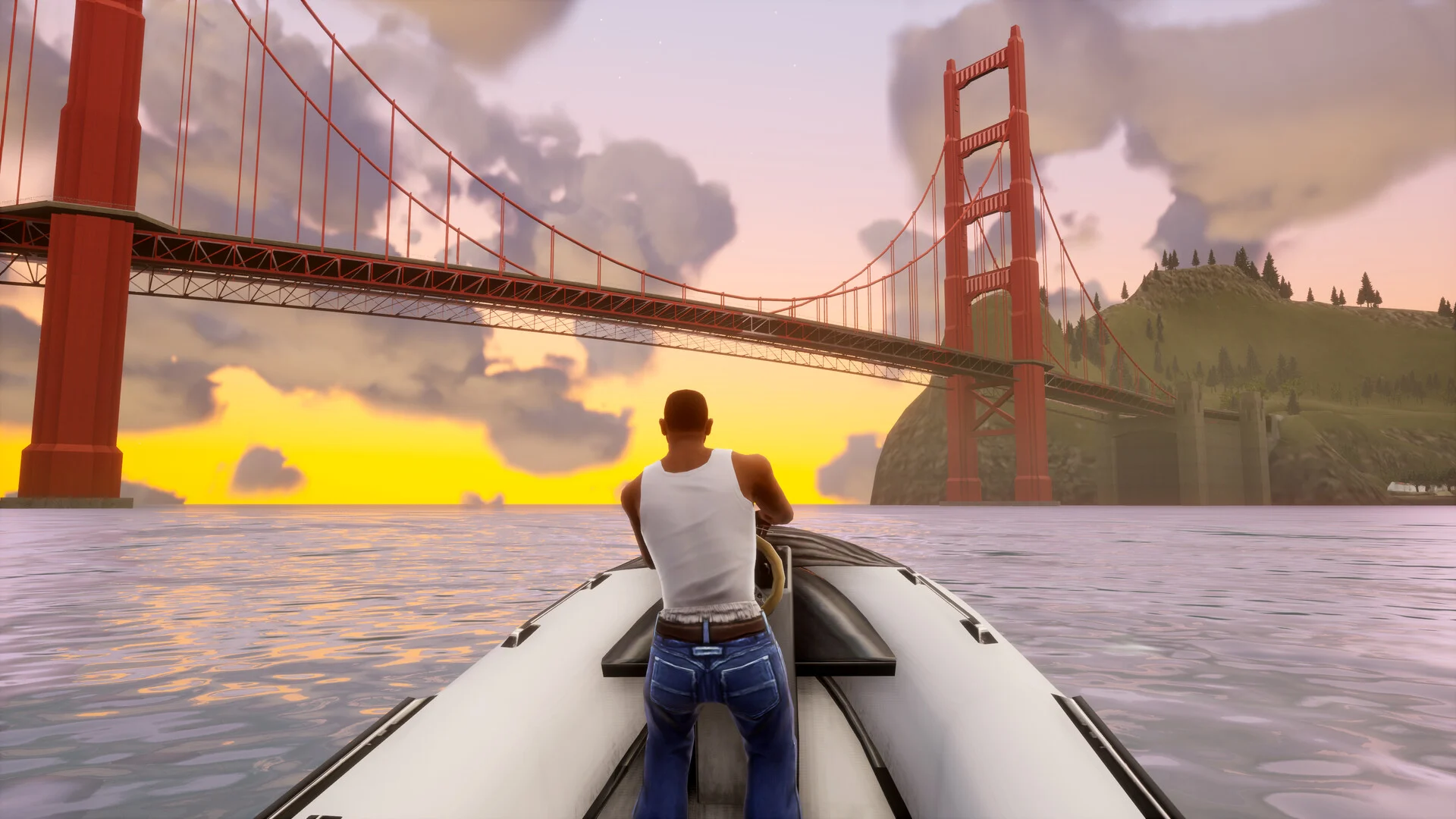 CJ dirige uma lancha diante de uma grande ponte em GTA San Andreas The Definitive Edition