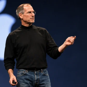 15 anos sem Steve Jobs: as ideias que ainda moldam a tecnologia que usamos