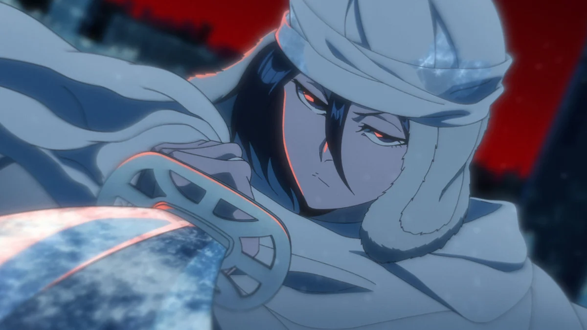 Rukia Kuchiki com a espada em punho e roupas brancas de treinamento em Bleach: Thousand-Year Blood War.