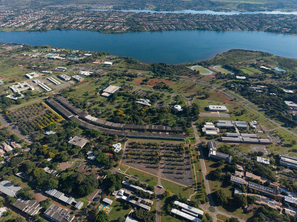 Vista aérea do campus Darcy Ribeiro da Universidade de Brasília, parceira do Samsung Ocean