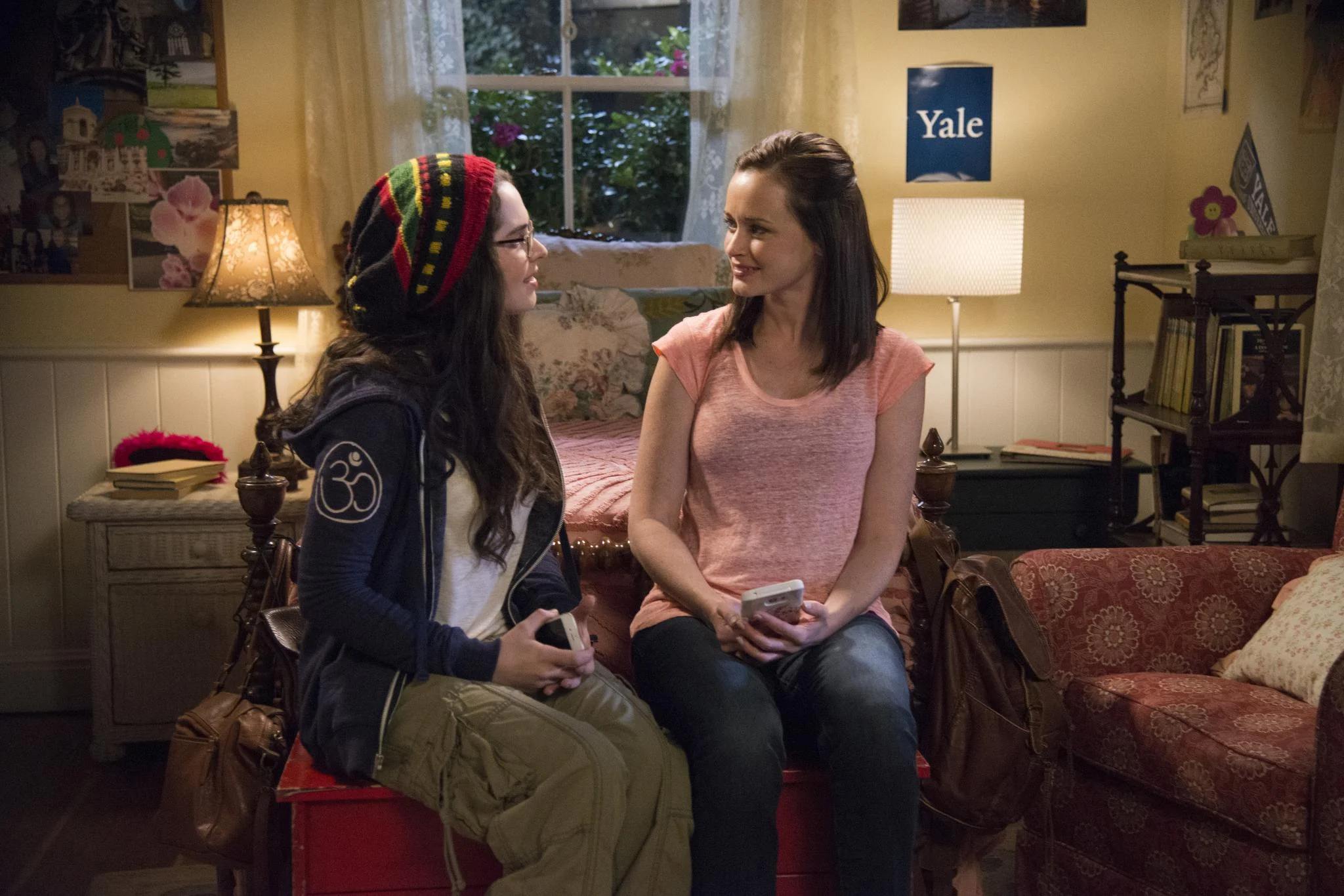 Vanessa Marano em Gilmore Girls: quem é April Nardini, filha de Luke?